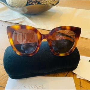 ❤️❤️SOLD❤️❤️Gucci New Sunglasses Havana Brown